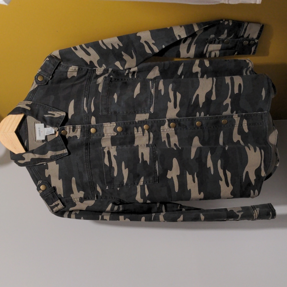 Forever 21 Camo Shirt/Jacket